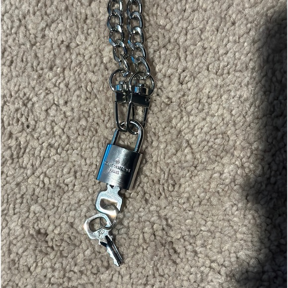 Louis Vuitton Lock and Key Set Silver #315